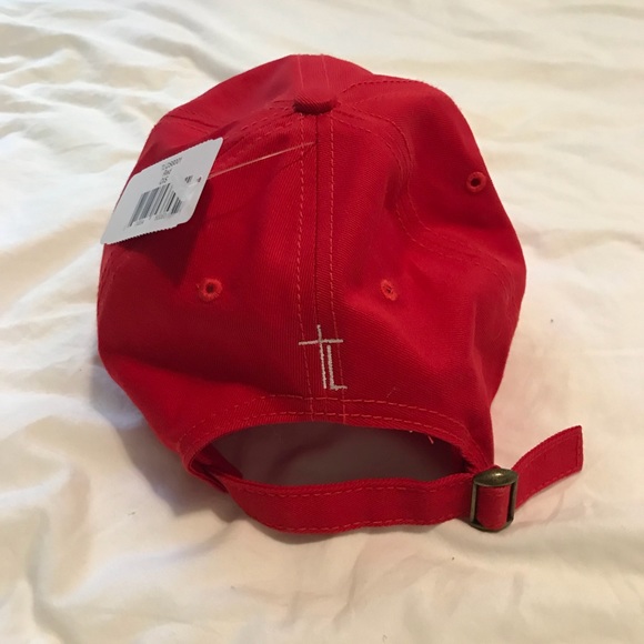 Red Traplord Hat - Picture 2 of 3
